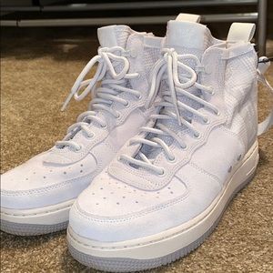 air force 1 mid suede